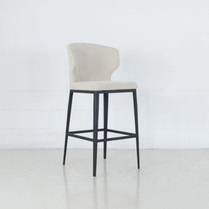 Elite Living Marlow Counter Stool Black / Chenille Oyster