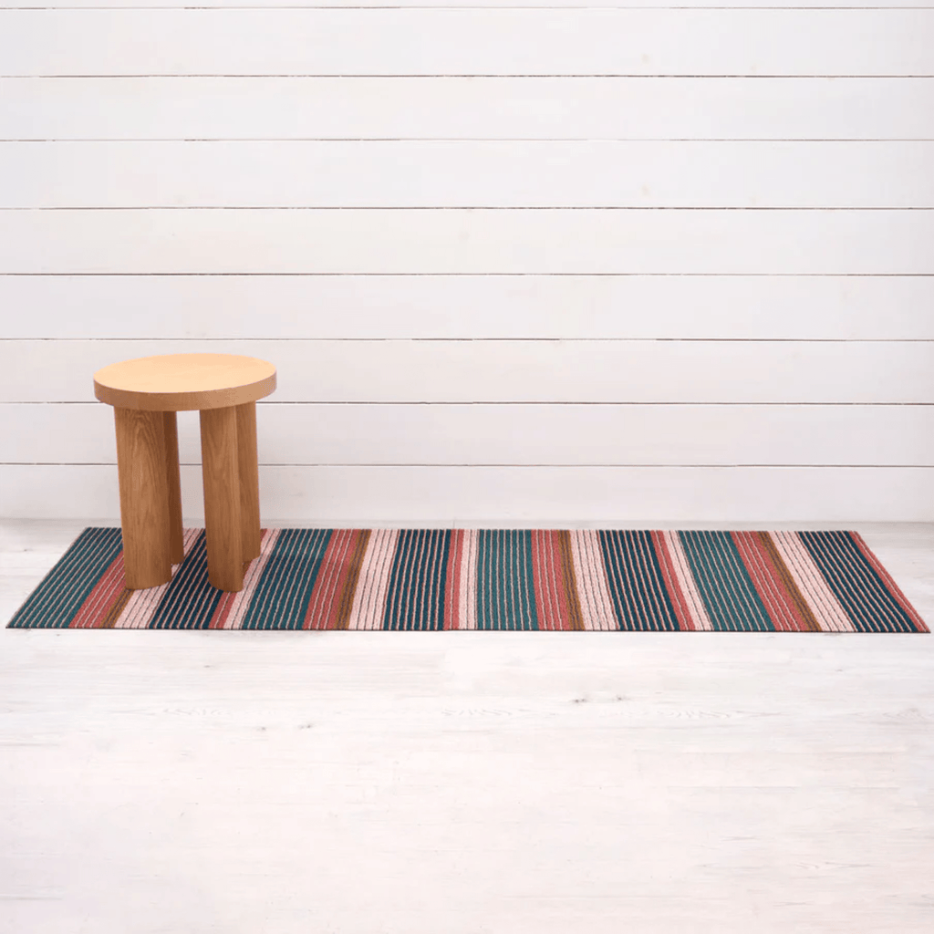 Chilewich Plynyl® Shag Mat, Pleat Raspberry 2' x 6'