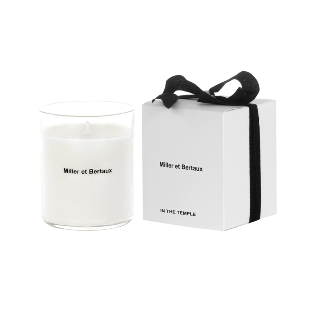 Miller et Bertaux Candle, In the Temple