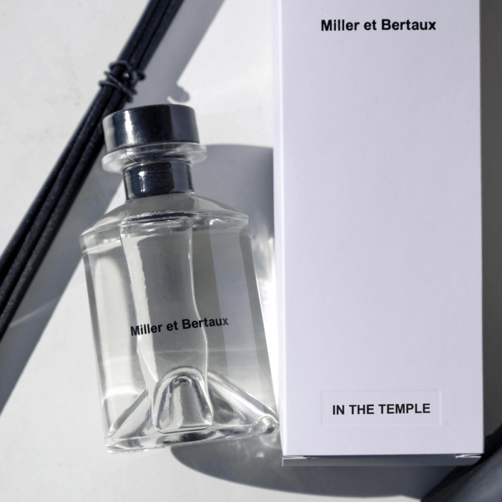 Miller et Bertaux Diffuser, In the Temple