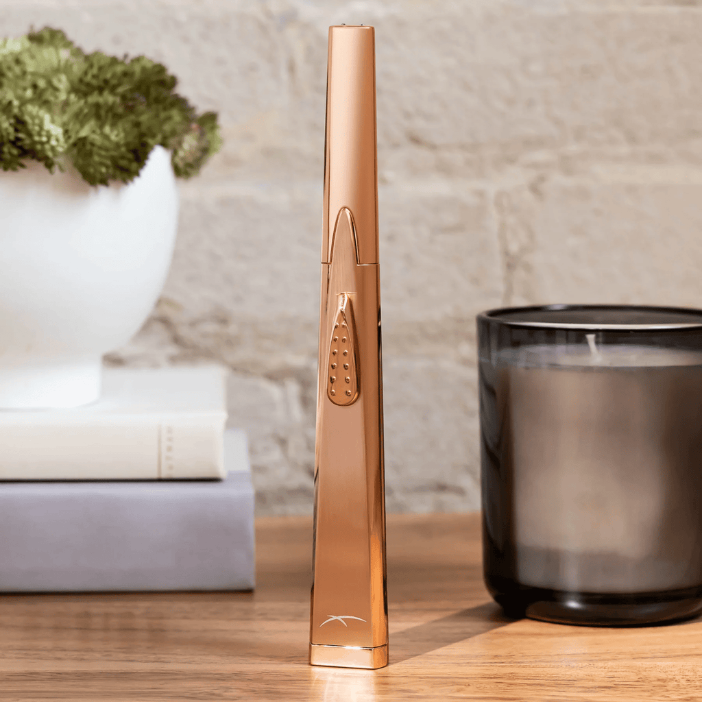Sizzle Lighter, Sleek