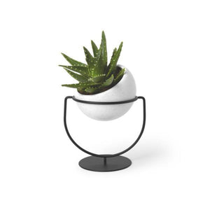 Umbra Nesta Planter