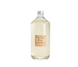 Green Tea scented liquid soap in a 1 litre, plastic refill bottle with a silver cap. They beige striped label is printed with "savon liquide, liquid soap, the vert, green tea, 1000mL, 33.33 fl oz" and the Lothantique logo.