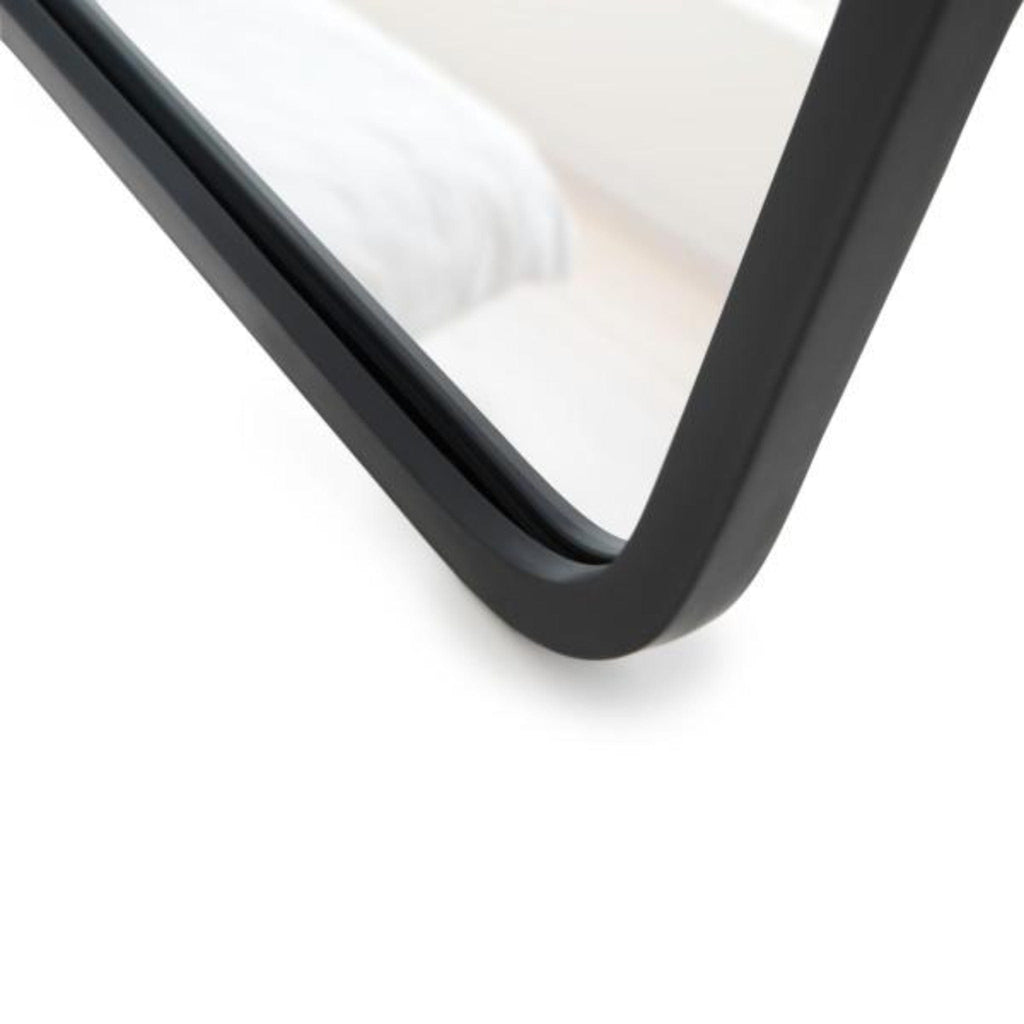 Umbra Hub Leaning Mirror, Black